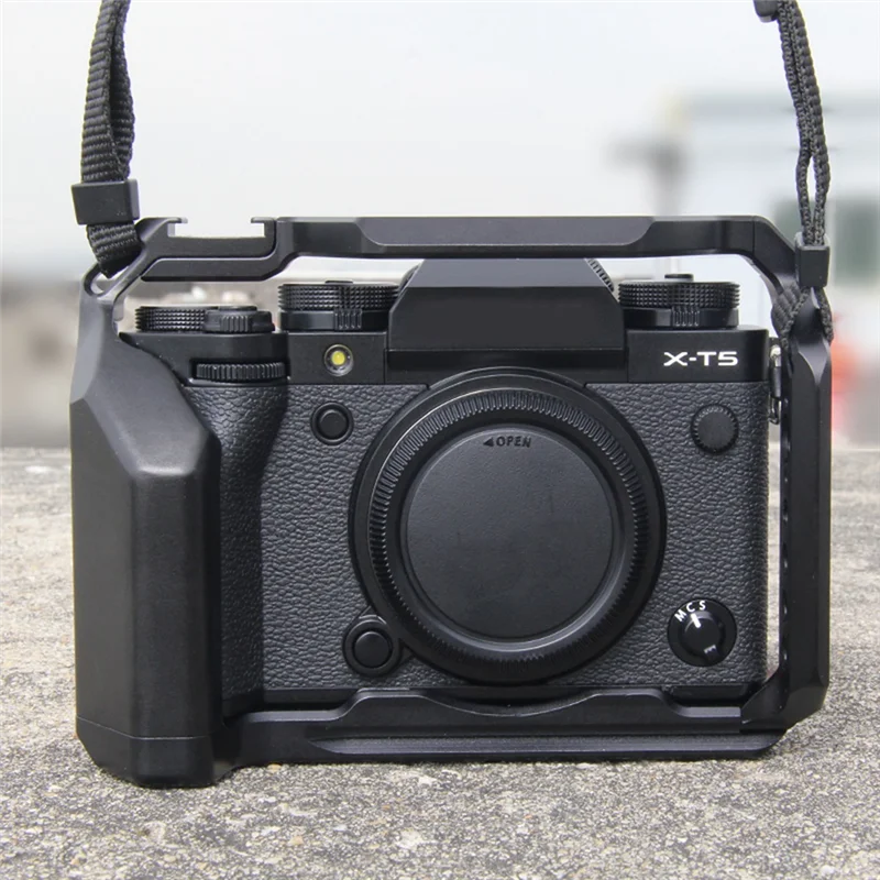 Arca-Swiss için Hızlı Çıkarma  - Fujifilm Camera X-T5 incelemesi ve fiyatı
